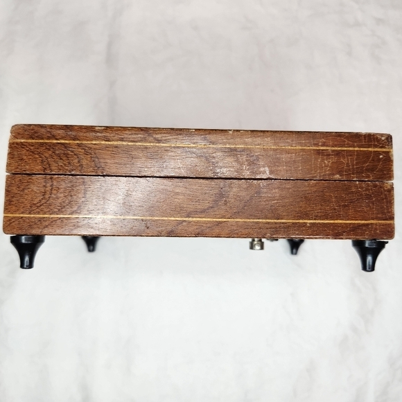 Antique Swiss wooden music box - Picture 6 of 11